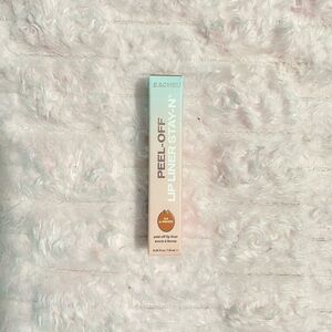 Sacheu lip liner stay-n
